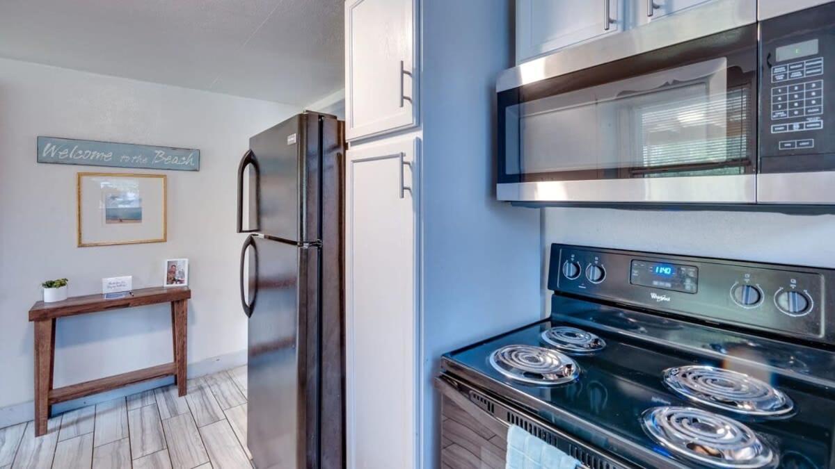 Apartamento Retro Rainbow At Herb River-orange Oasis #2-upstairs *